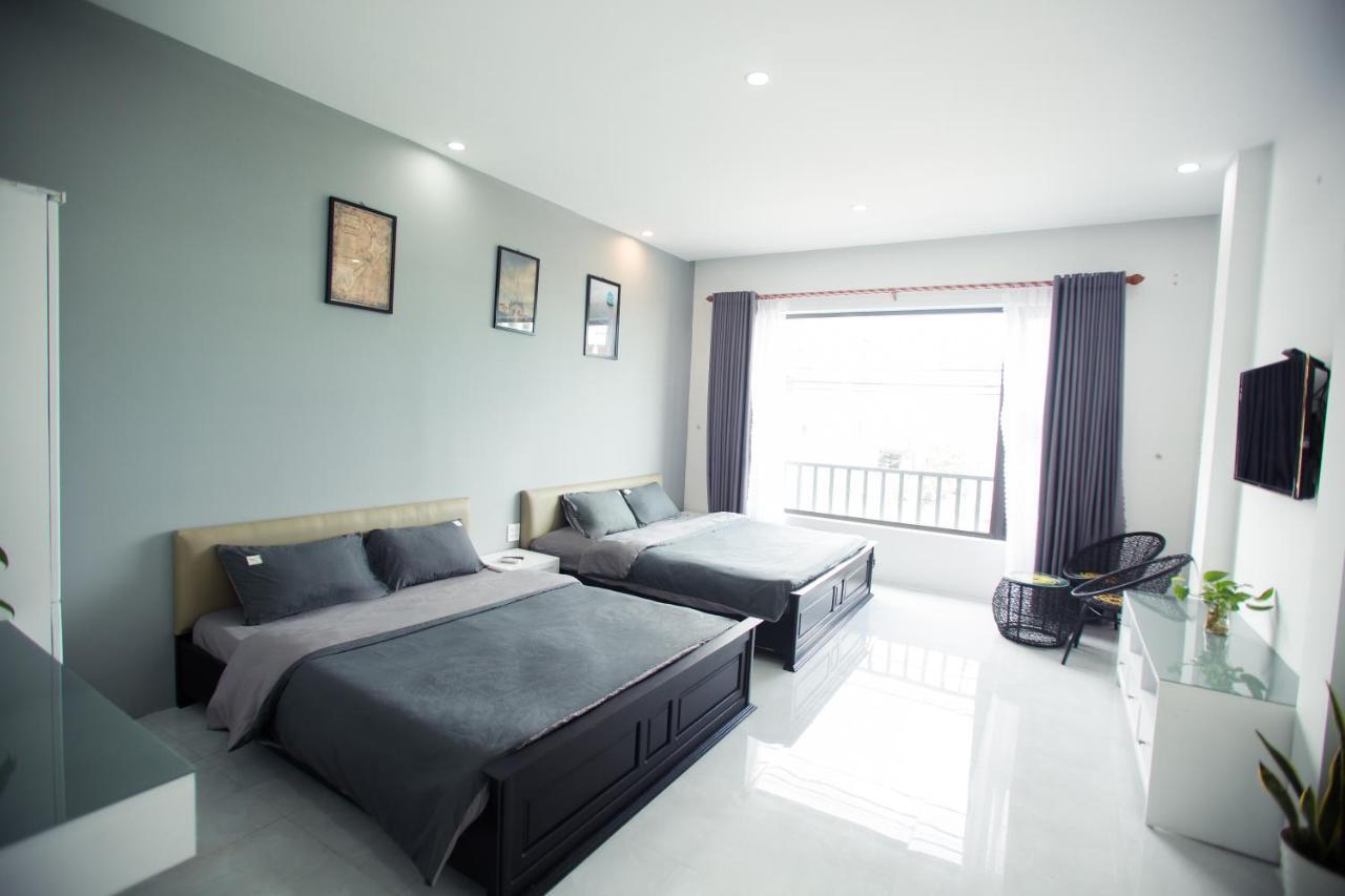 Lalaland Hostel 퀴논 외부 사진