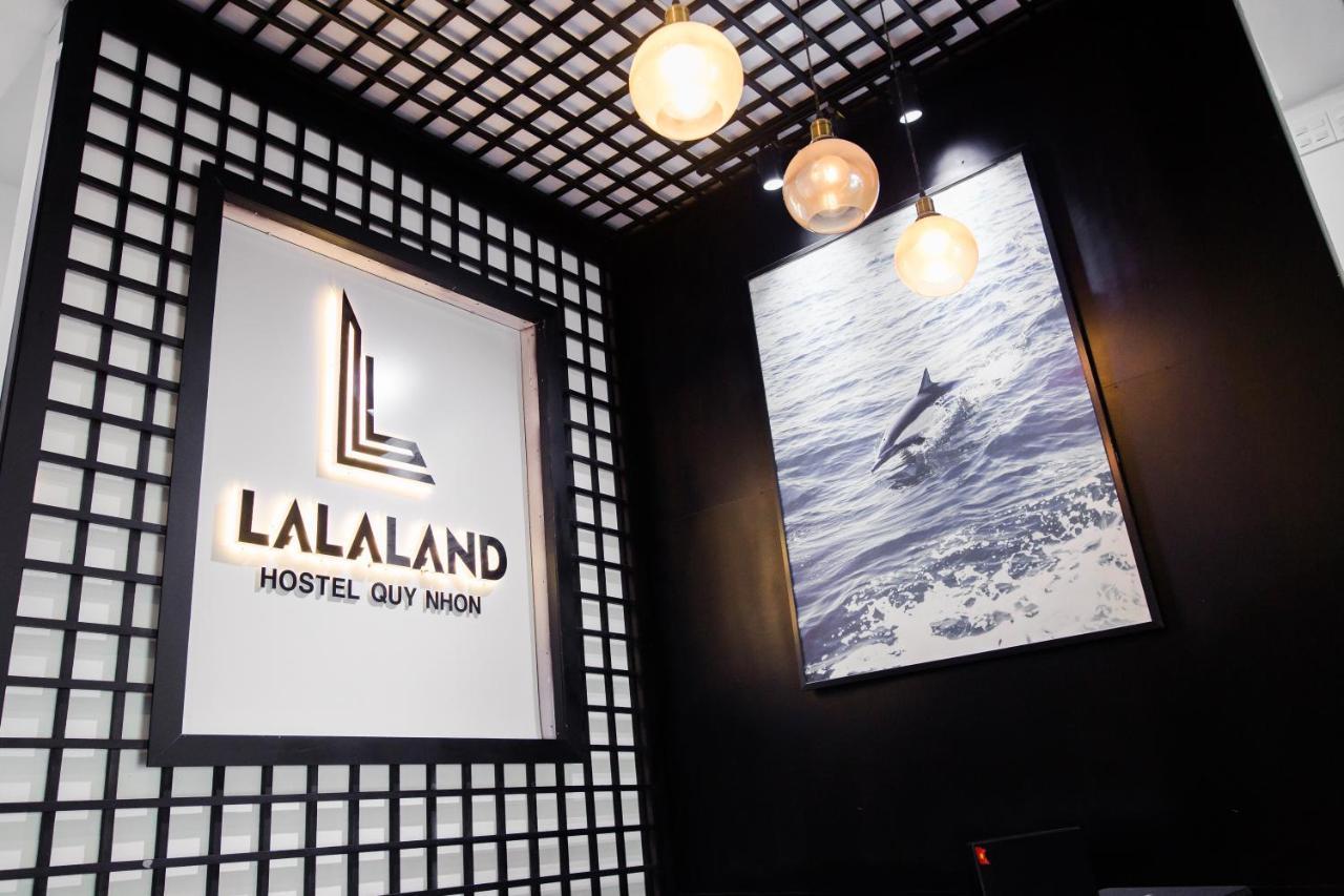 Lalaland Hostel 퀴논 외부 사진