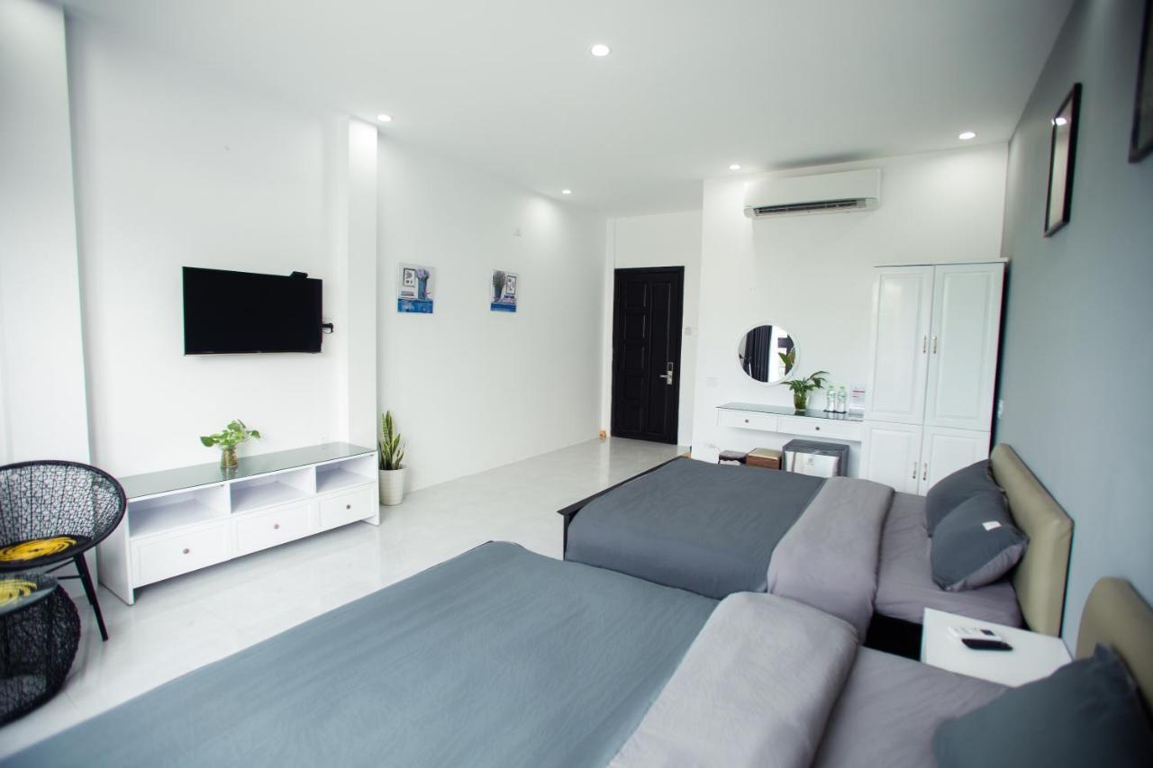 Lalaland Hostel 퀴논 외부 사진